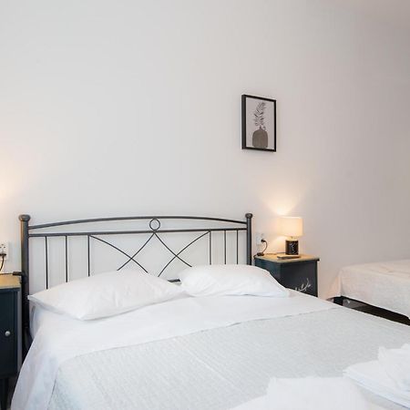 Pigi Rooms Apollonia  Bagian luar foto