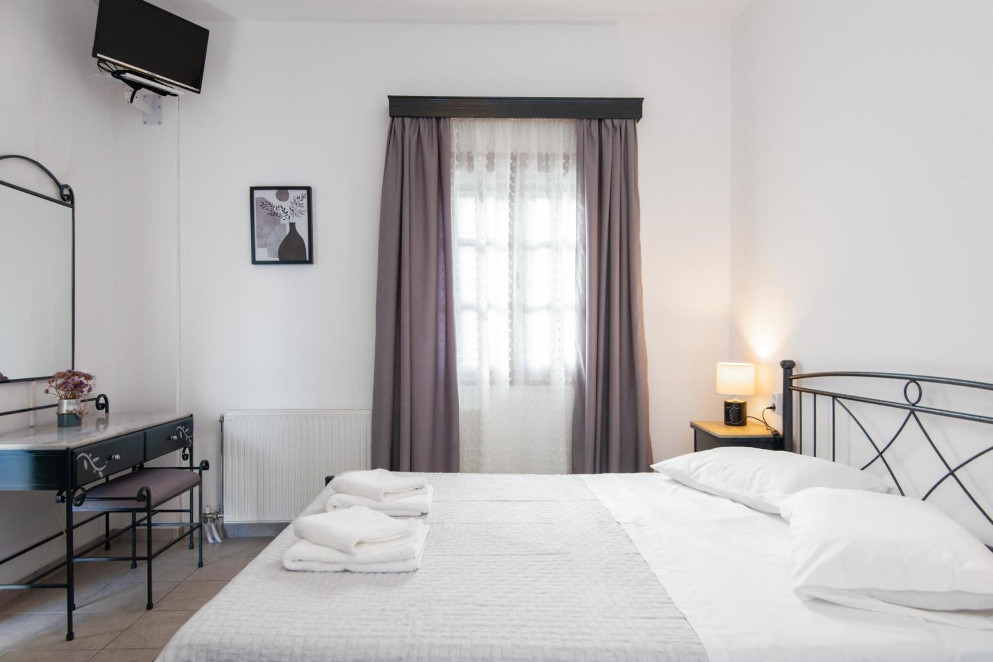 Pigi Rooms Apollonia  Bagian luar foto